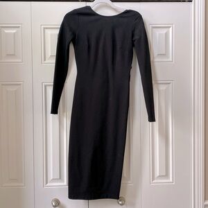 Black long sleeve backless midi dress